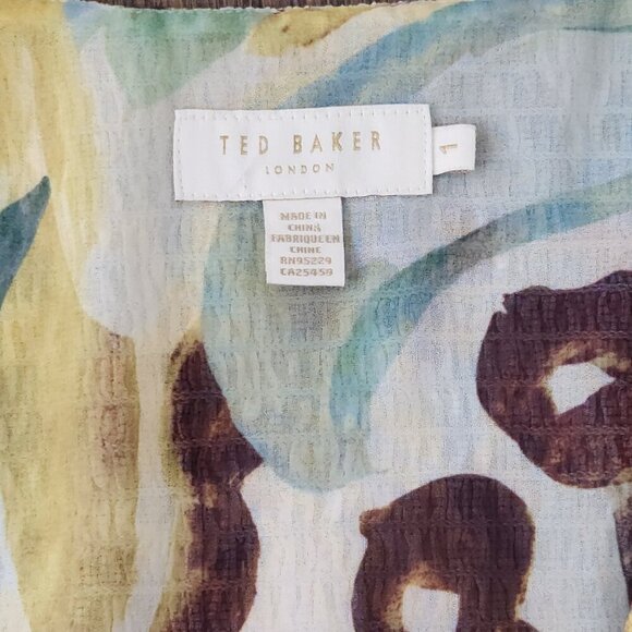 Ted Baker Tie Front Ballon Sleeve Blouse and Shorts Set Women's Size 1/US4 - Picture 7 of 8